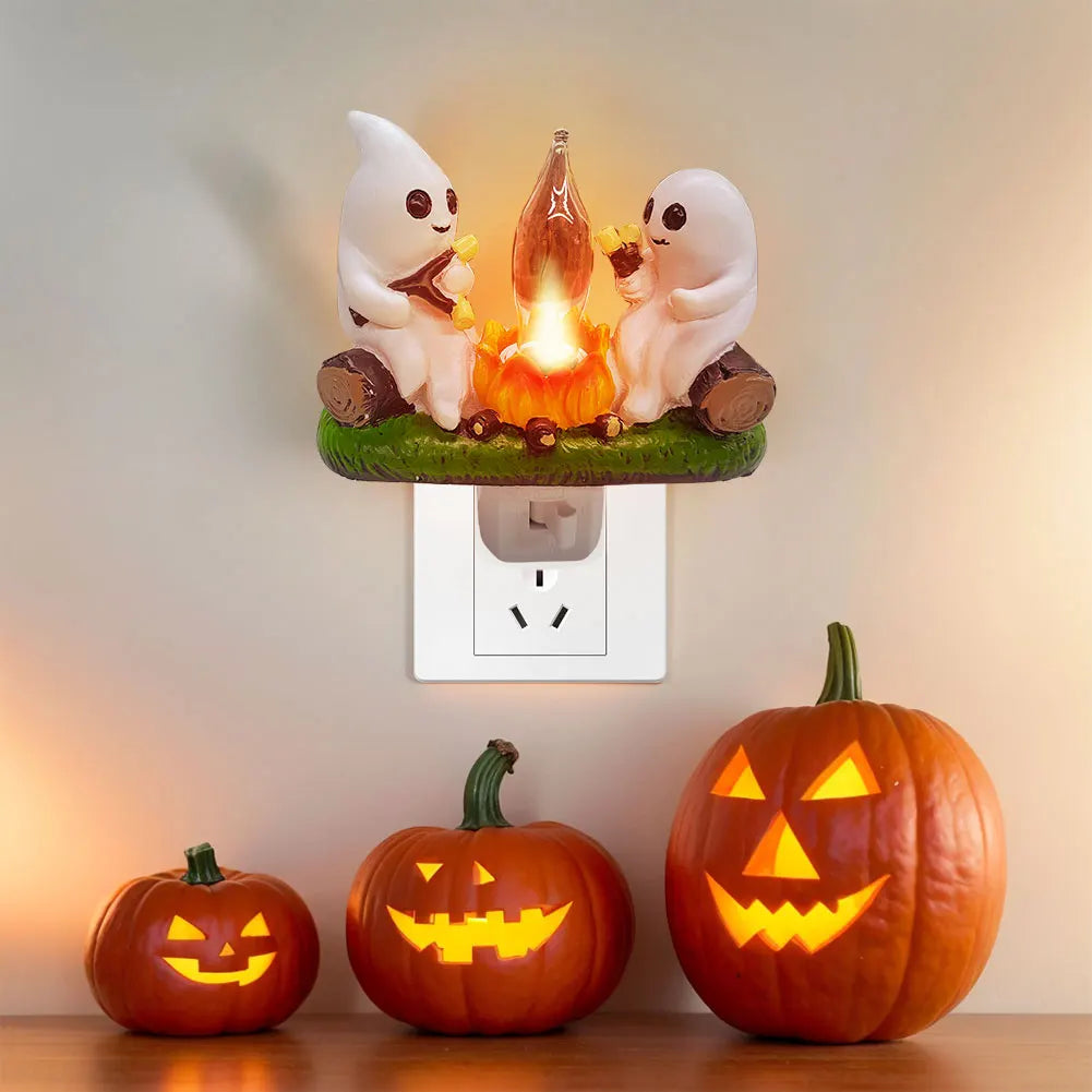 Cute Ghost Campfire Night Light Halloween Pumpkin Flickering Room Decorations Night Lights Dusk To Dawn Led Lamp Plug into Wall