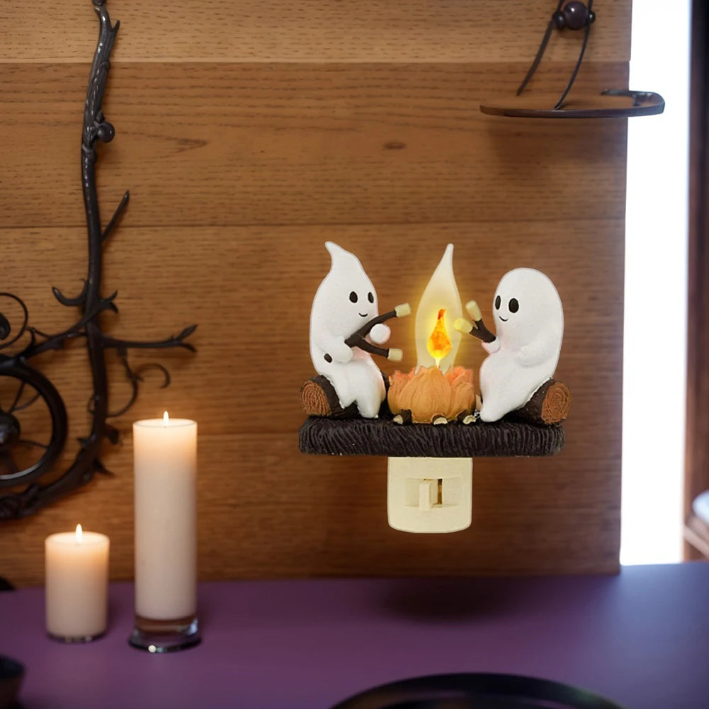 2024 New Fashionable Ghost Campfire Nightlight Ghost Campfire Flickering Plug In Night Light Halloween Ghost Pumpkin Night Light